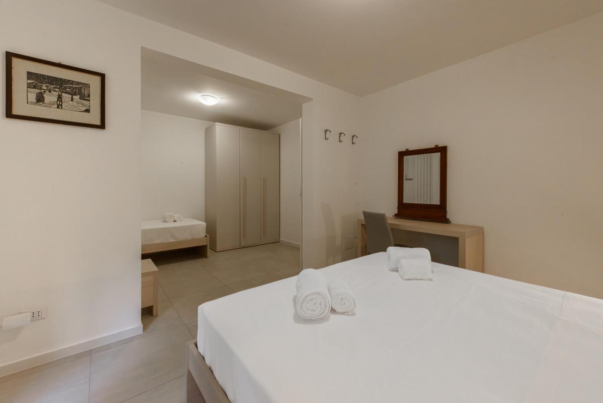 Flora - Brand New Near Historic Center Apartamento *